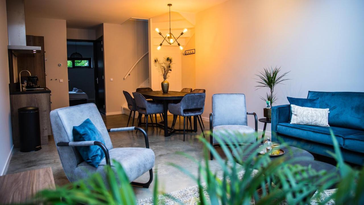Oranjezon - Vakantiehuis 6 personen Vrouwenpolder Buitenkant foto